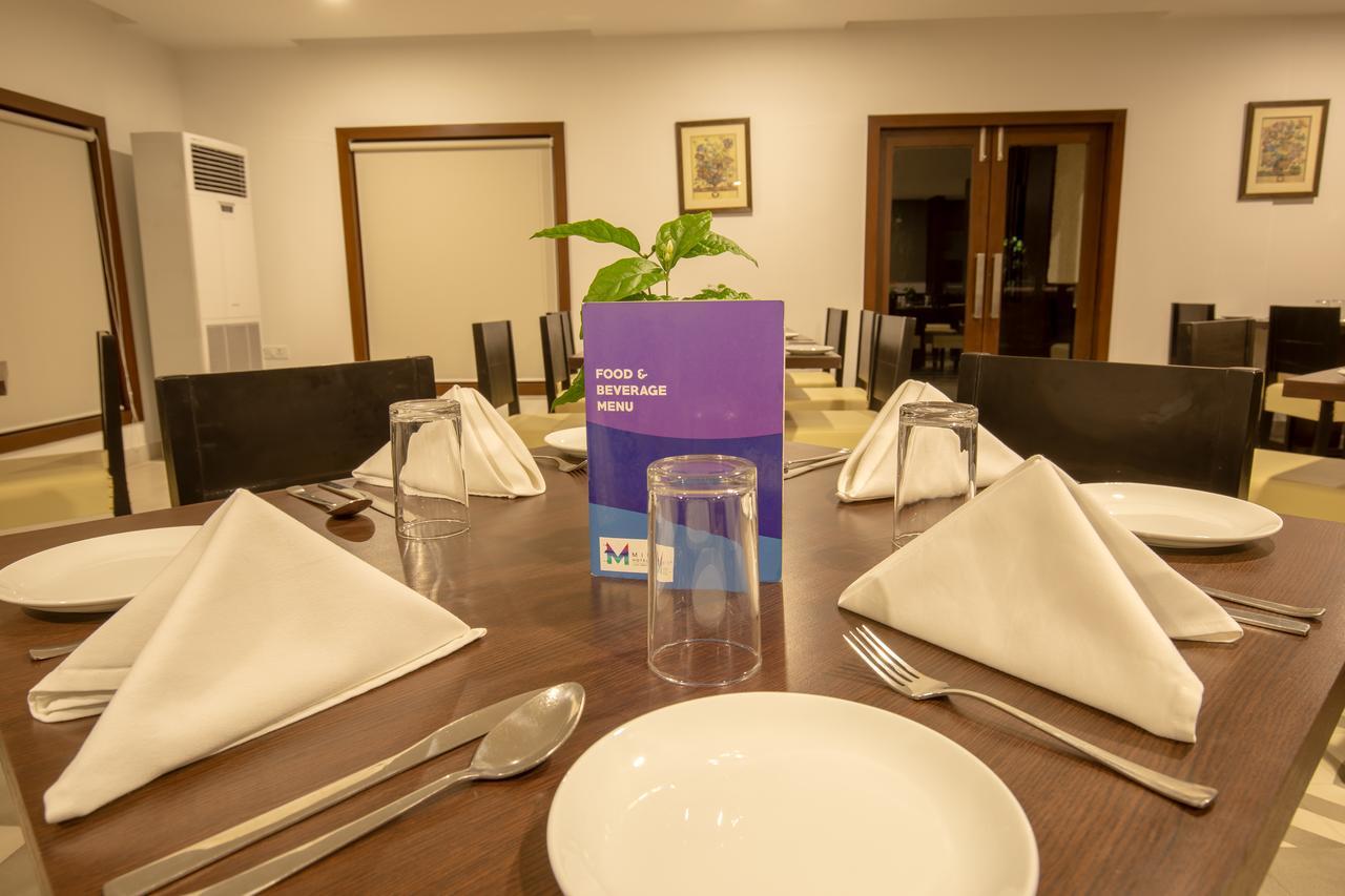 Mint Bundela Resort Khajurāho Extérieur photo