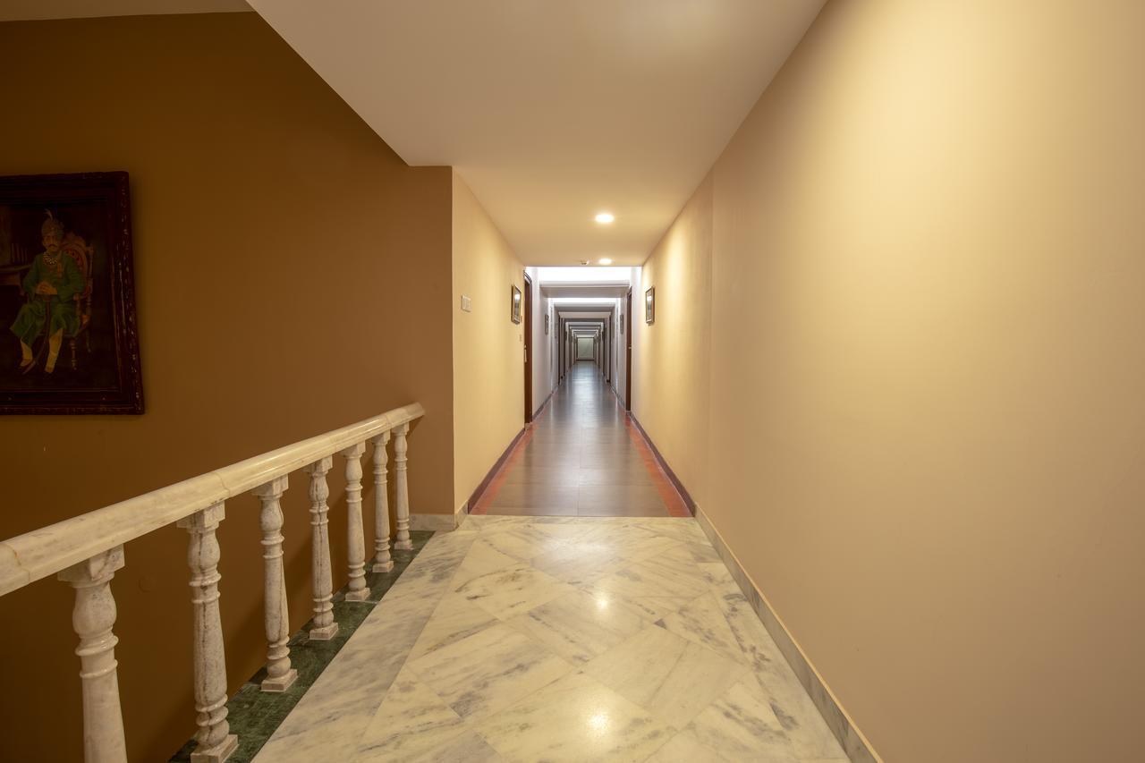 Mint Bundela Resort Khajurāho Extérieur photo