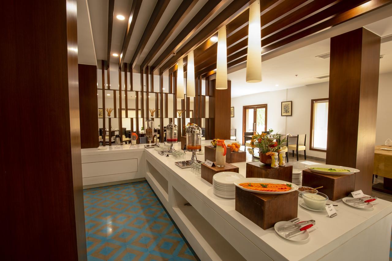Mint Bundela Resort Khajurāho Extérieur photo