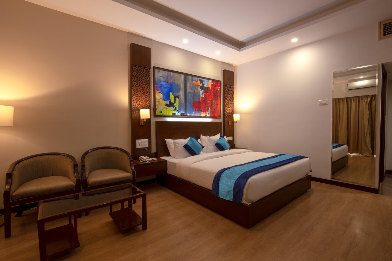 Mint Bundela Resort Khajurāho Extérieur photo