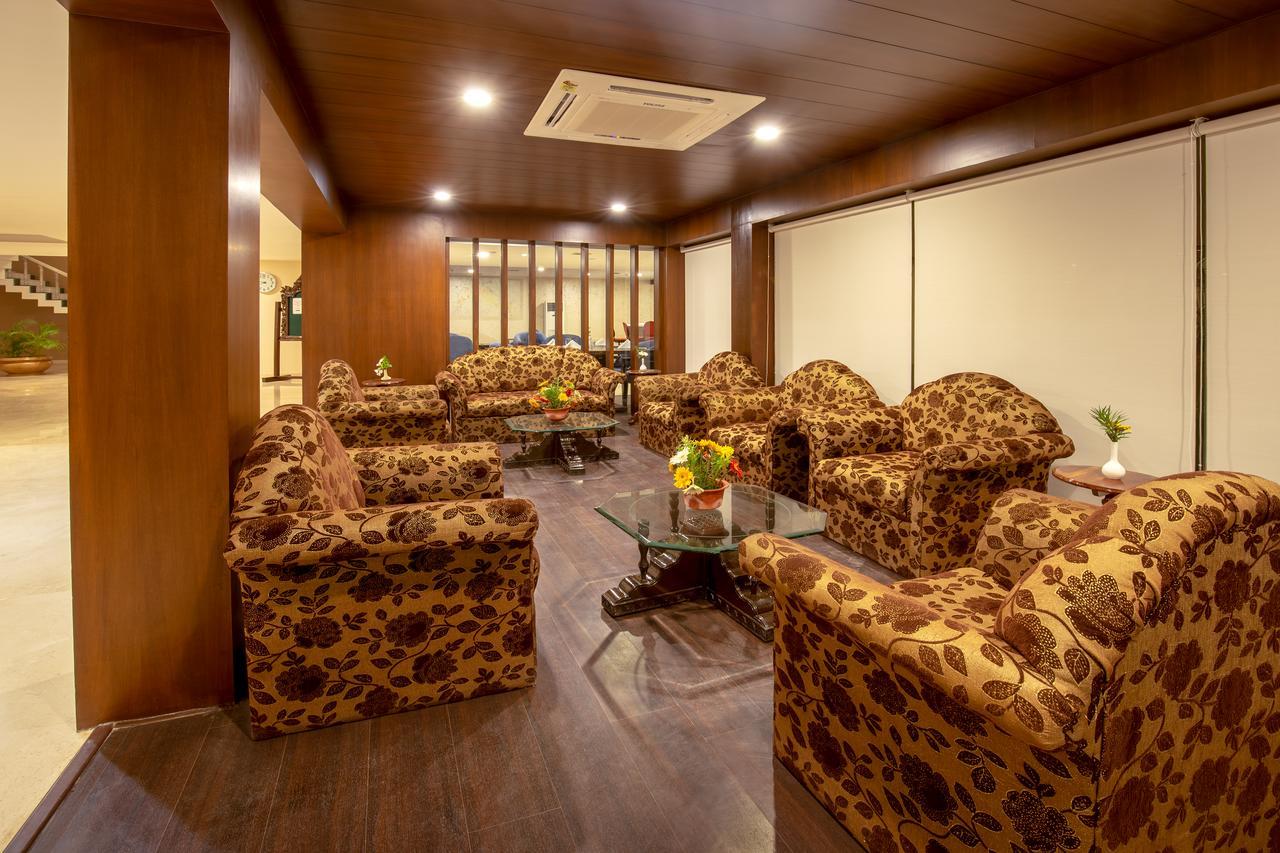 Mint Bundela Resort Khajurāho Extérieur photo